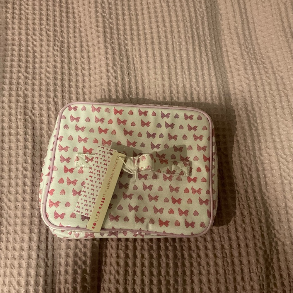 Roller Rabbit x Loveshackfancy carry all case